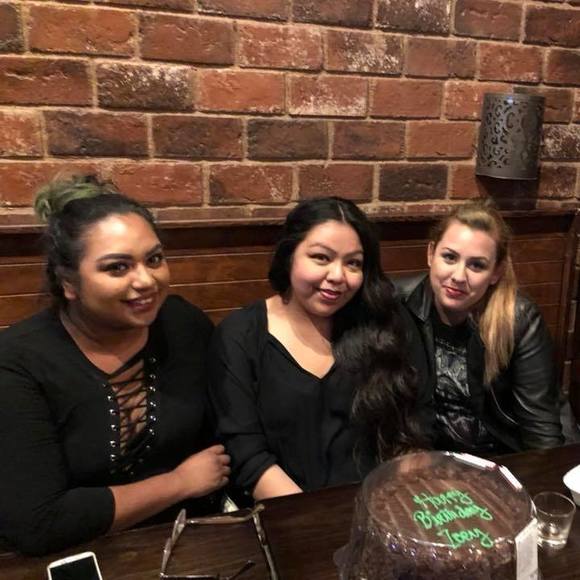 Meet your Posher, Amabely - Picture 1 of 1